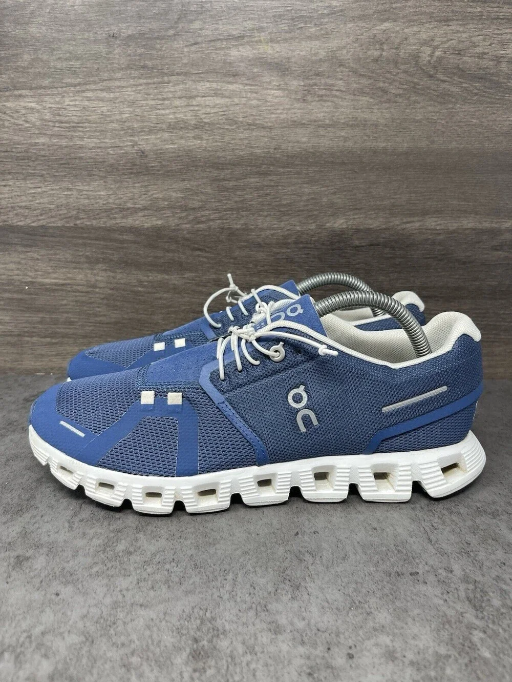 On Cloud 5 Blue White Womens Size 9.5 Running Walking Athletic Shoes Sneakers